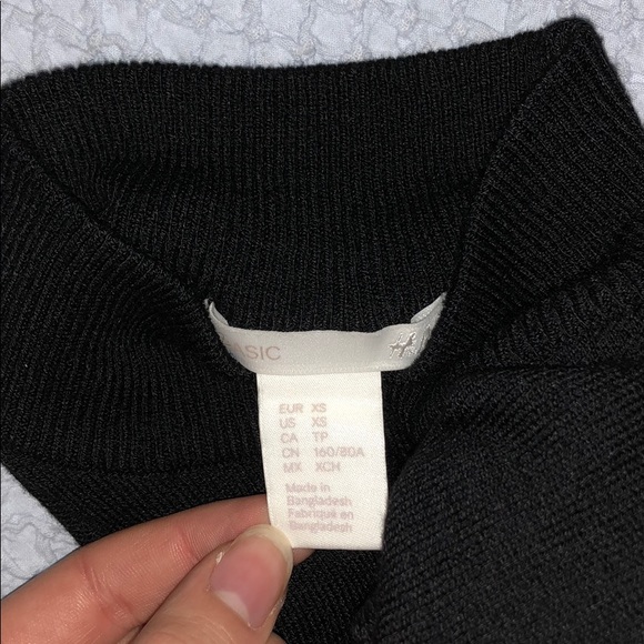 Black sweater dress - Picture 2 of 5